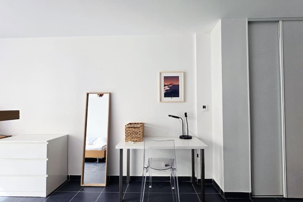 Apartment Bnbgones - Le Cosy Saint Louis - Metro Jean Mace Et Saxe Gambetta Lyon