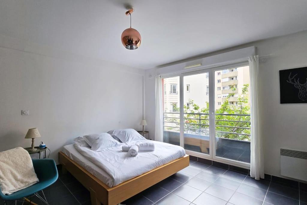 Bnbgones - Le Cosy Saint Louis - Metro Jean Mace Et Saxe Gambetta Apartment
